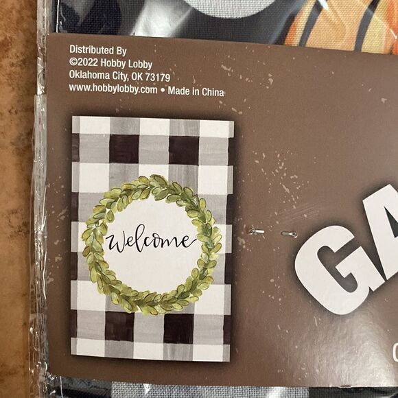 Garden Art Flags Spring  - Picture 2 of 5